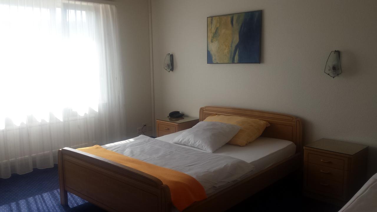 Hotel Restaurant Klosterli Pieterlen Zewnętrze zdjęcie